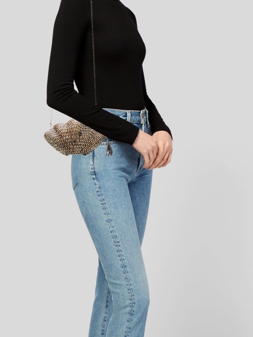 KAYU Straw Minaudiere Seashell Woven Crossbody Clutch